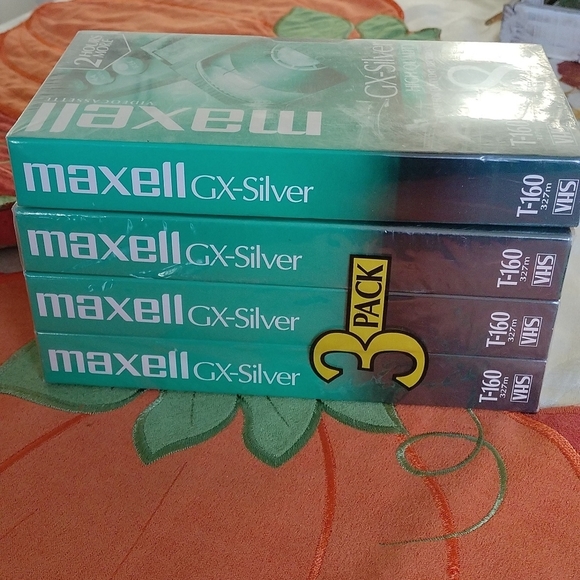 Maxell GX-Silver 8 Hour VHS Blank Tapes T-160, set of 4 - Picture 1 of 4